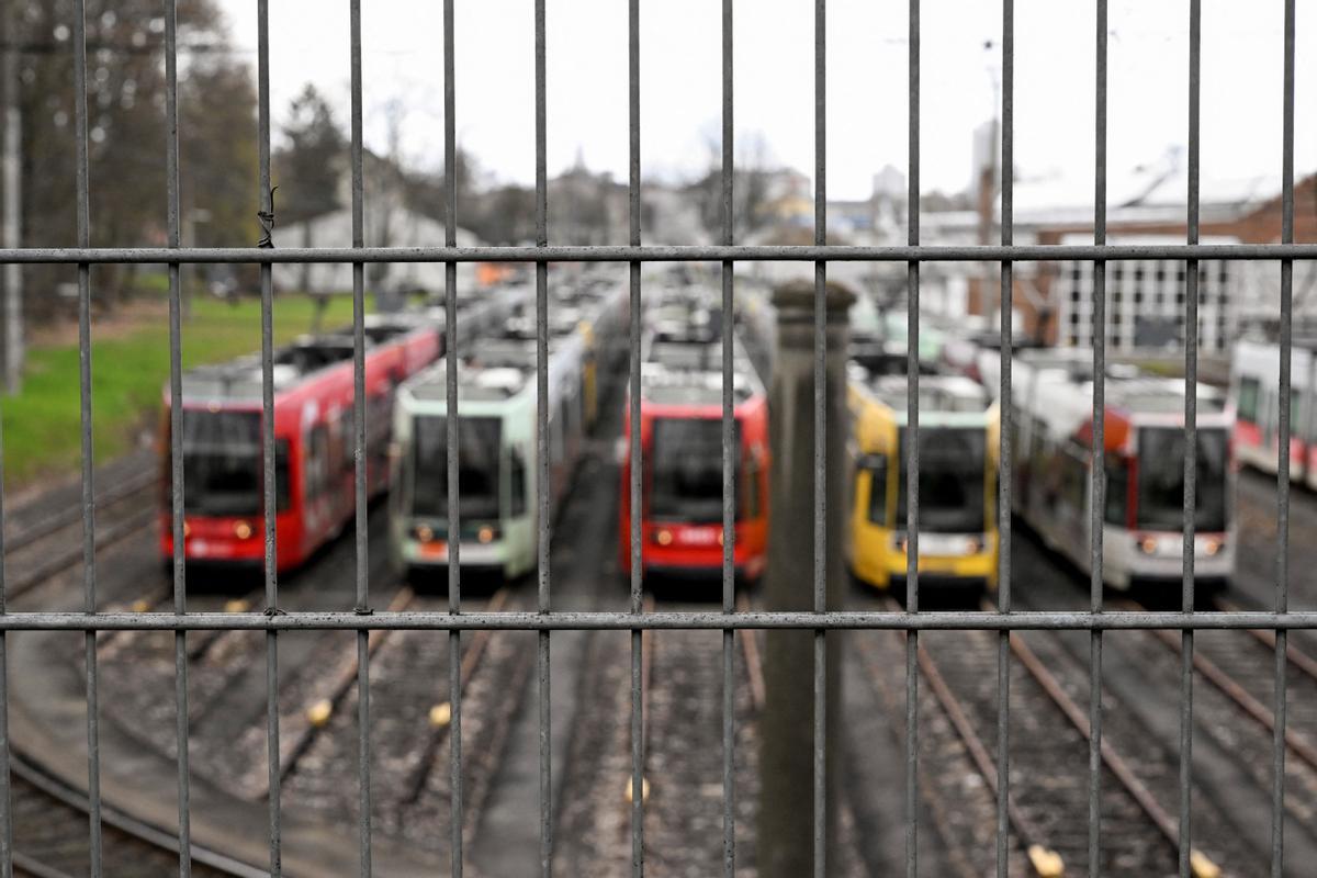 Alemania se para hoy por una huelga en todo el transporte