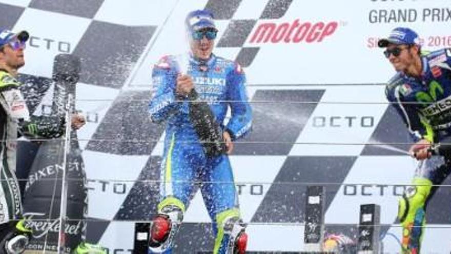 Maverick celebra el primer triomf a MotoGP.