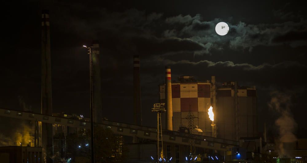 La luna llena  desde en Asturias