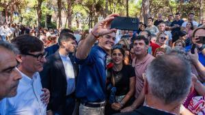 Pedro Sánchez, Presidente del Gobierno y Secretario General del PSOE participa en la Fiesta de la Rosa en la pineda de Gavà