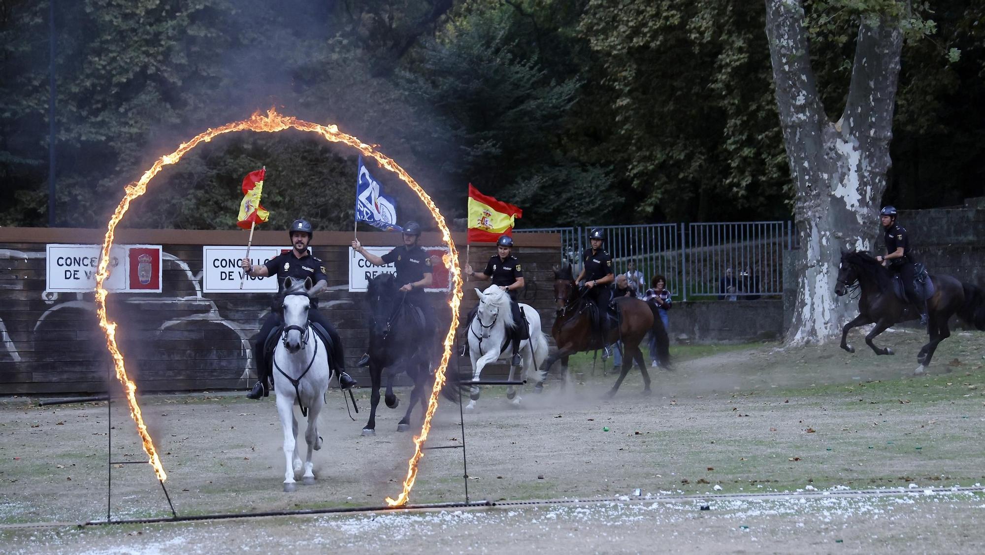Exhibición de la Policía Nacional en el auditorio de Castrelos en Vigo