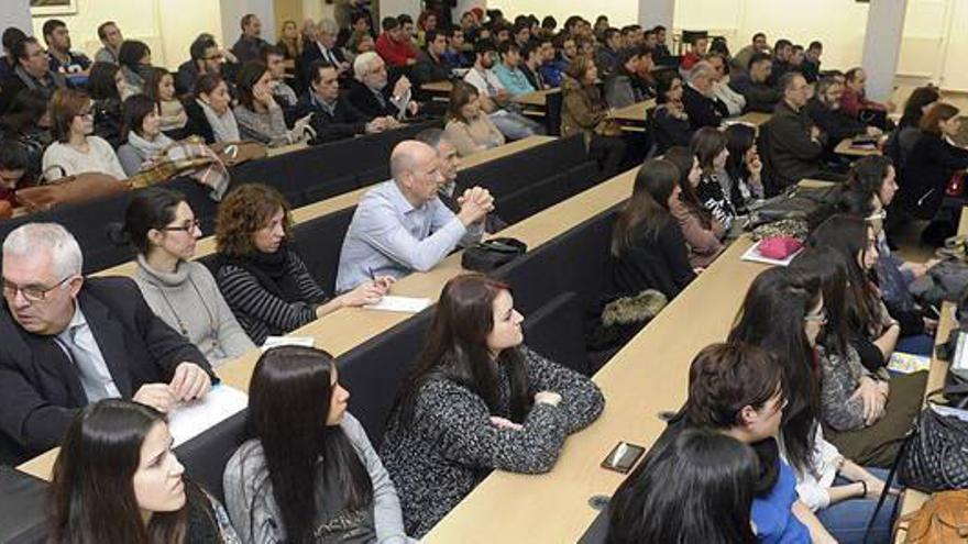 Más de 500 alumnos de A Coruña participan en un programa para ser emprendedores.