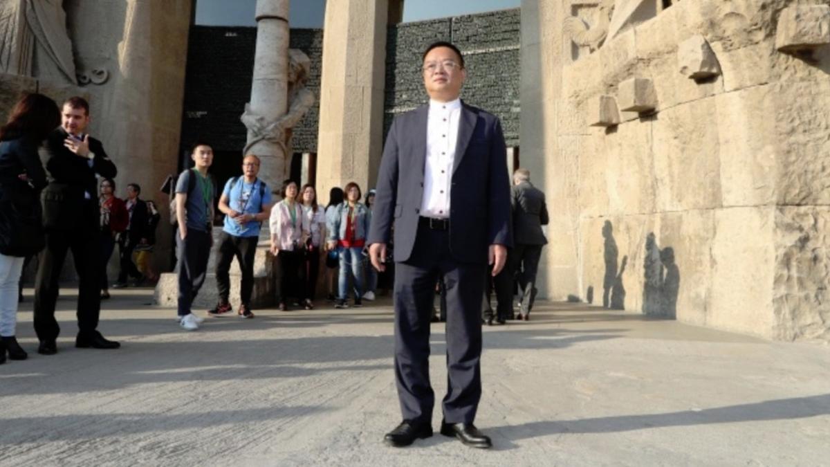 El presidente del Espanyol, Chen Yansheng, en la Sagrada Familia