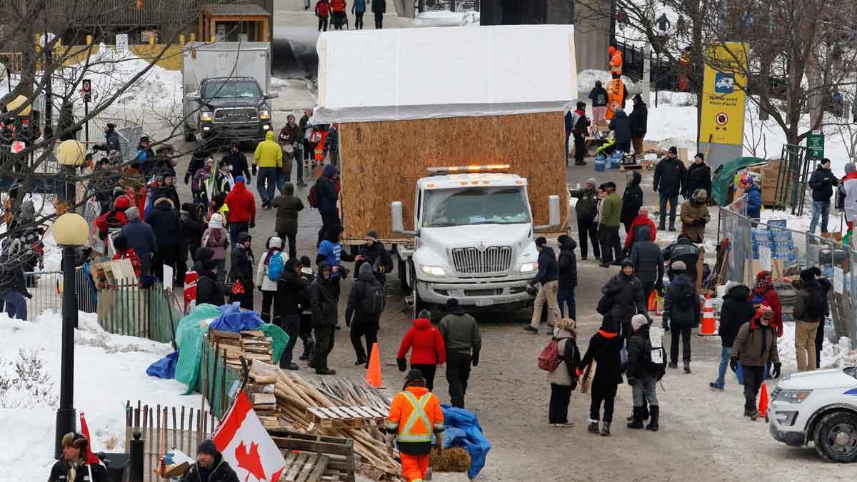 Ottawa decreta l’estat d’emergència per les protestes contra les mesures covid