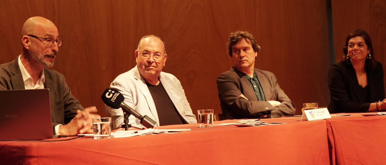 Imagen de la presentación de este lunes: Juan Reyes, Mariano Pérez, Alejandro Krawietz y Sara Mateos.