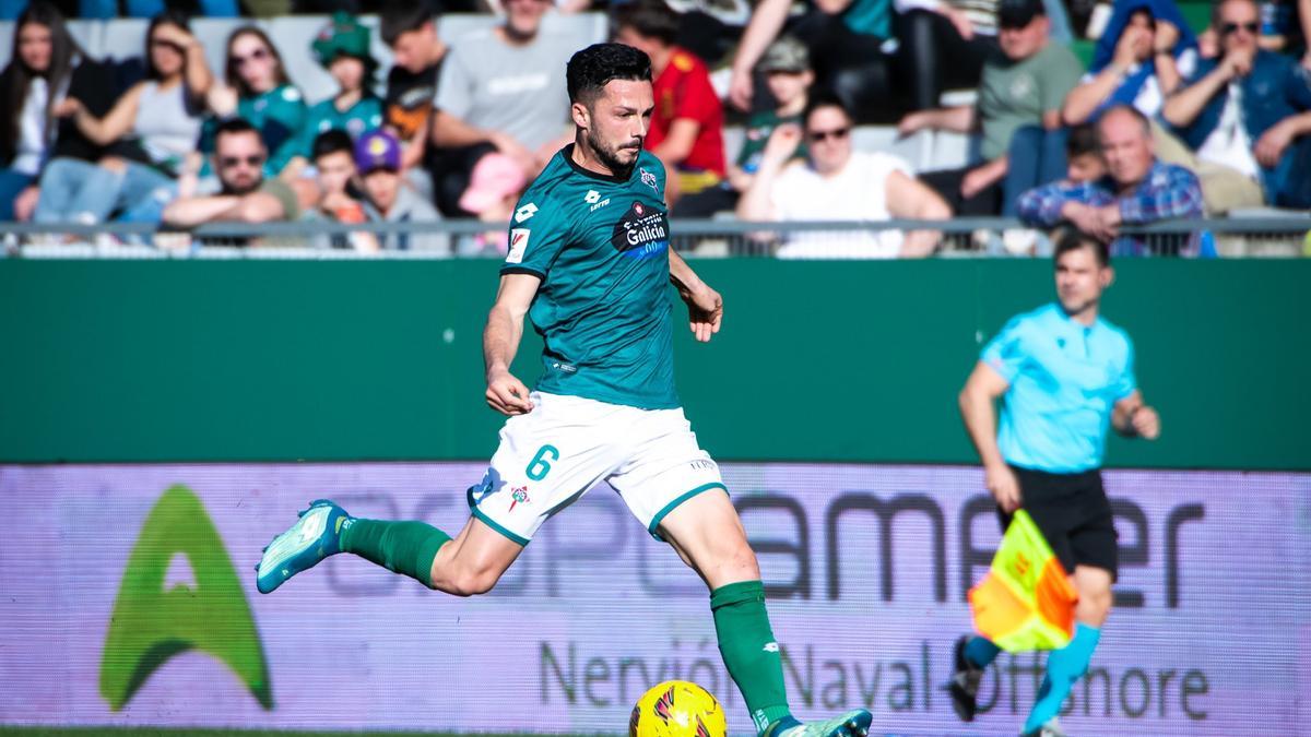 Jesús Bernal, en un partido con el Racing de Ferrol.