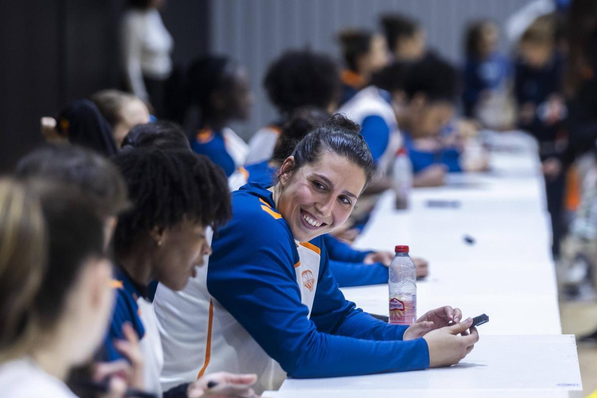 Búscate en el entrenamiento del Valencia Basket Búscate en el entrenamiento del Valencia Basket