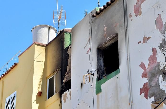 Vecinos afectados por la explosión de Agüimes