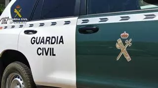 Muere un motorista de 47 años al colisionar con un coche en Quiroga