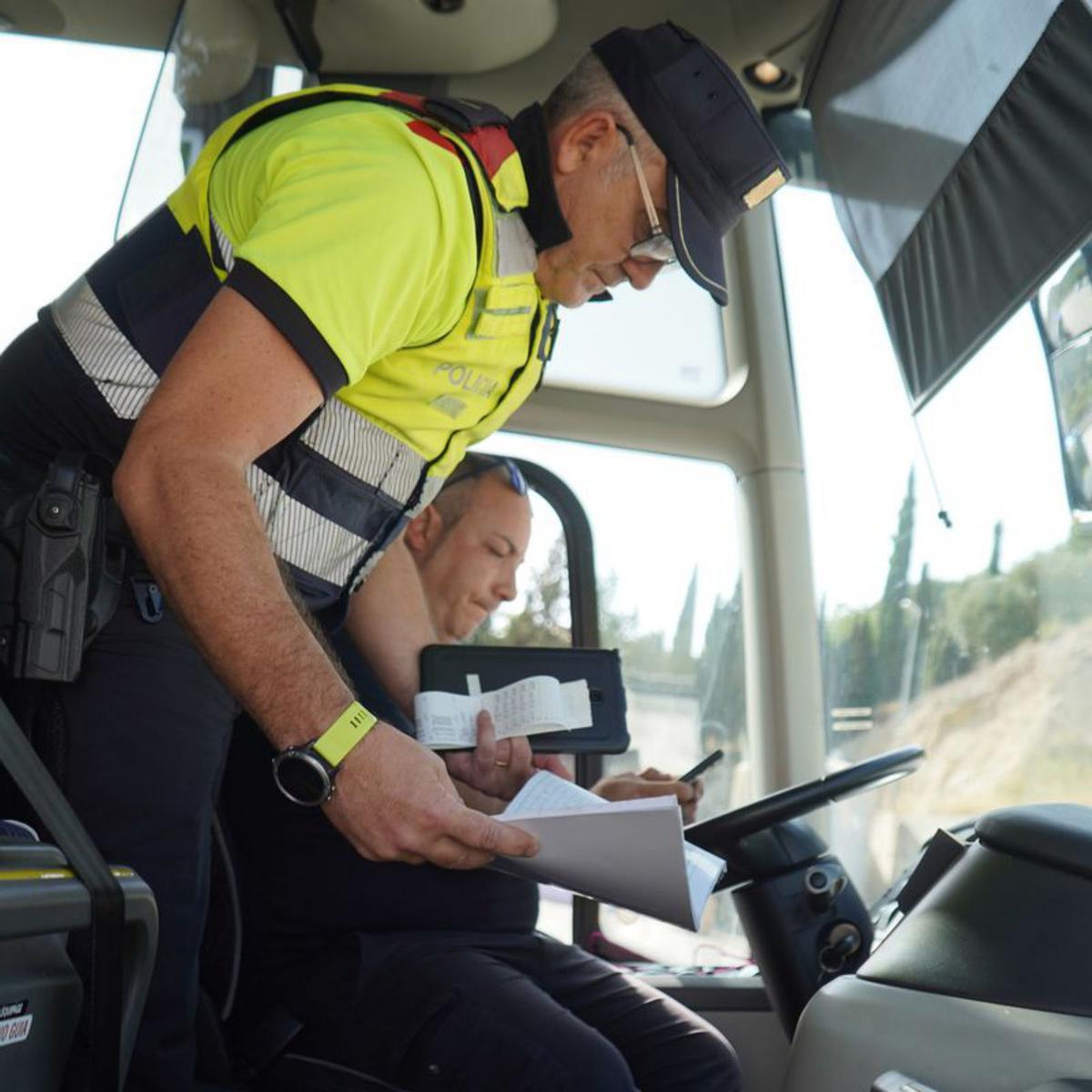 Denunciats gairebé 5.000 vehicles en els macrocontrols