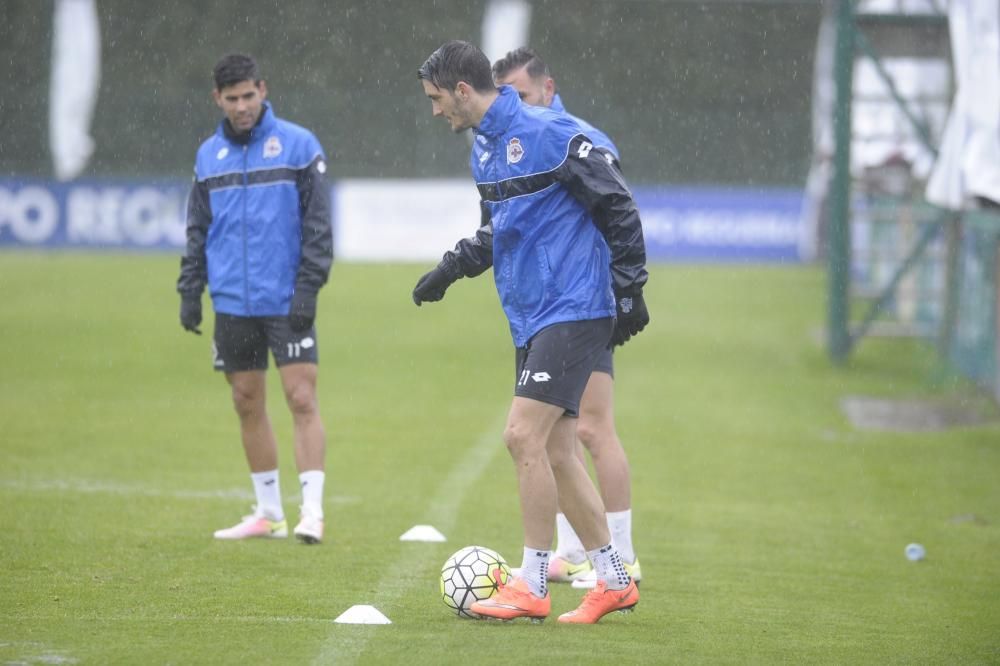 El Deportivo vuelve a los entrenamientos