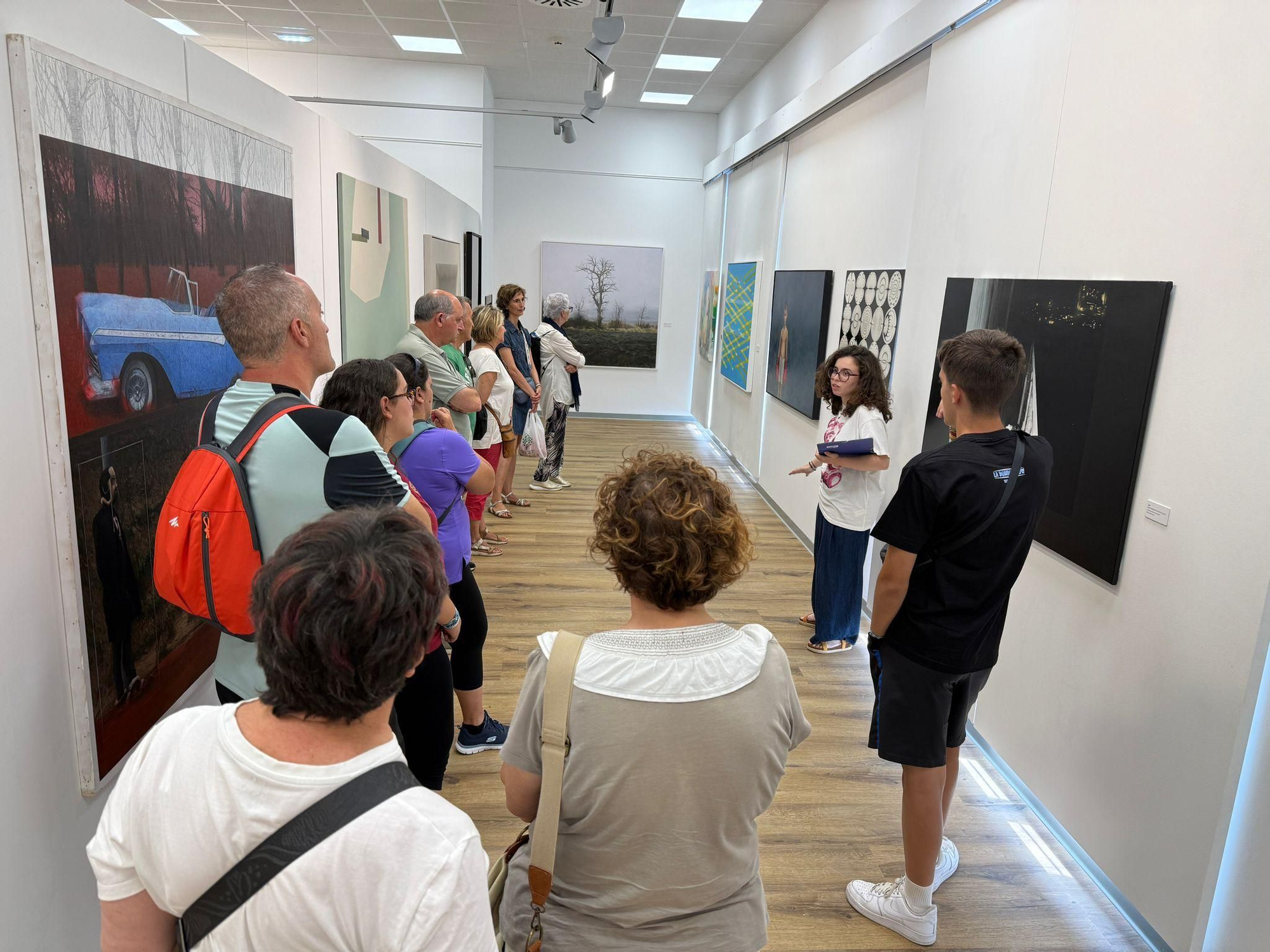 Villaviciosa expone los secretos de su colección pictórica