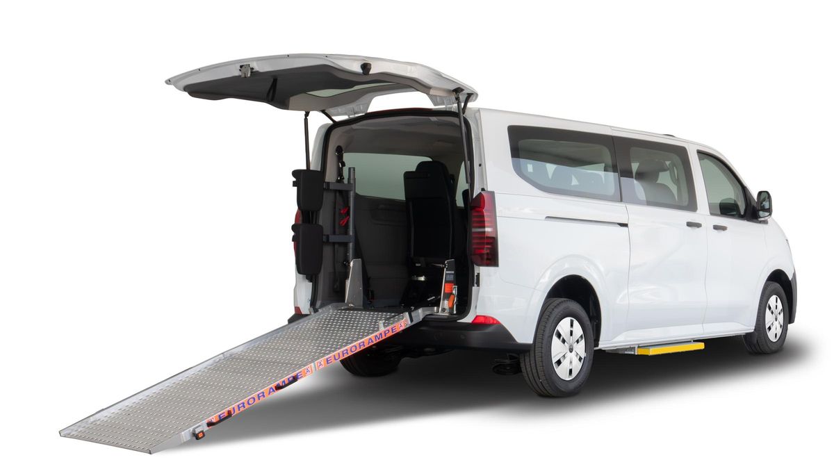Rehatrans presenta la Volkswagen T7 Caravelle adaptada y da “un paso más hacia una movilidad inclusiva”