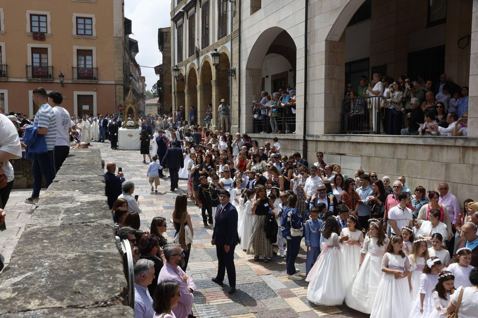 En imágenes: Así fue la celebración del Corpus Christi en Avilés