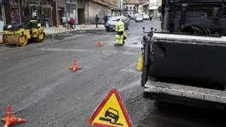 Obras de alquitranado.