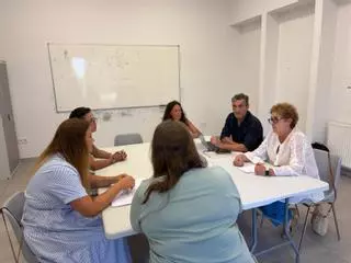 El PP afea al Principado "falta de honestidad" con el colegio gijonés de Nuevo Roces y se muestra "optimista" para habilitar el comedor en septiembre