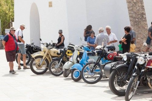 Procesión de la Virgen del Carmen en es Cubells