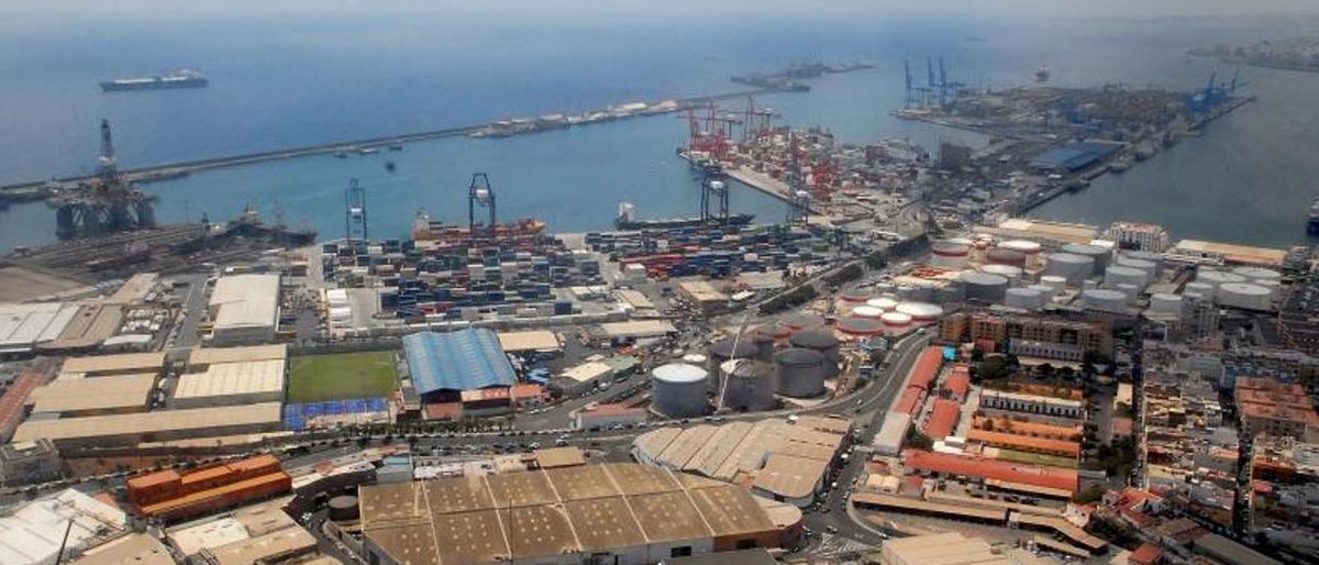 Panorámica del Puerto de Las Palmas de Gran Canaria.
