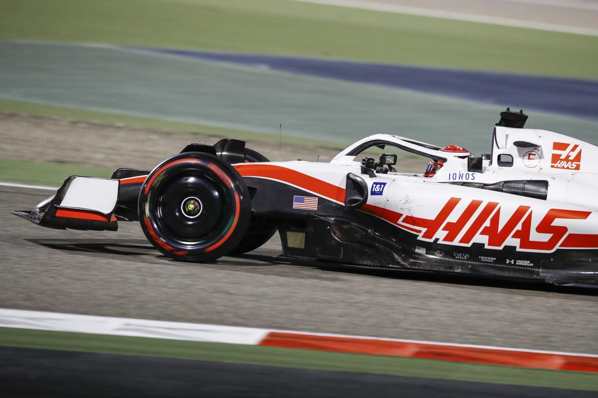 Magnussen sacó puntos con Haas en su regreso a la Fórmula 1