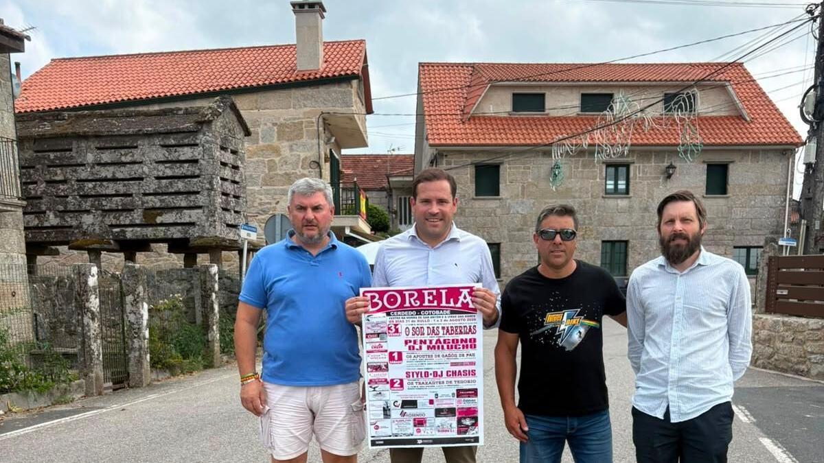 Concello y comisión presentaron conjuntamente el programa de las fiestas.