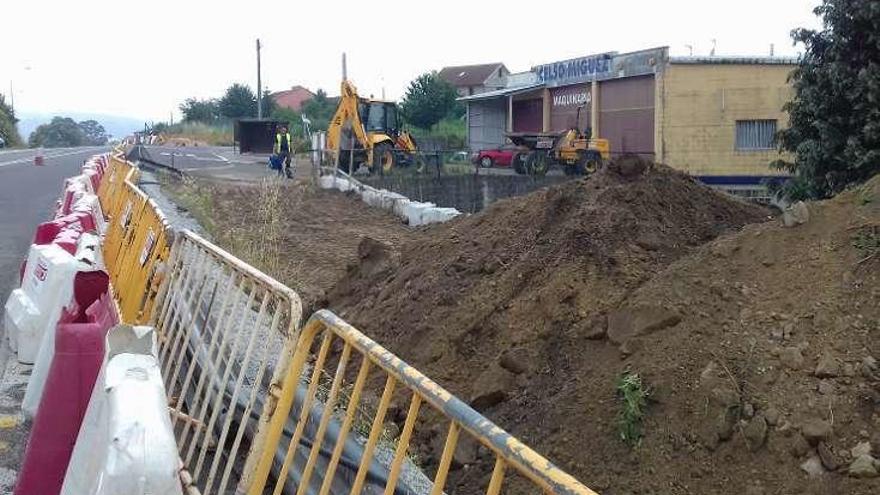 Las obras del enlace de Calvelo en la N-541 ya se han reiniciado.