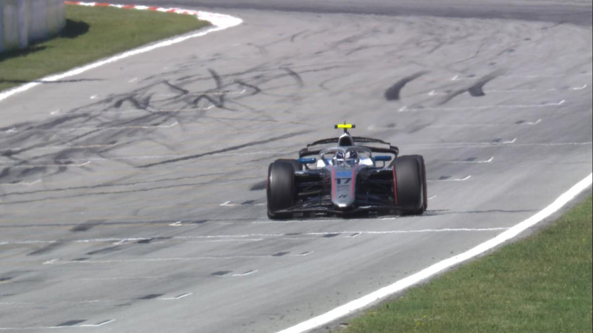 Paul Aron, durante la clasificación de Fórmula 2 en el Circuit de Barcelona-Catalunya
