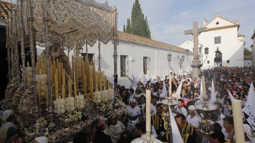 La Paloma de Capuchinos cura sus alas a tiempo