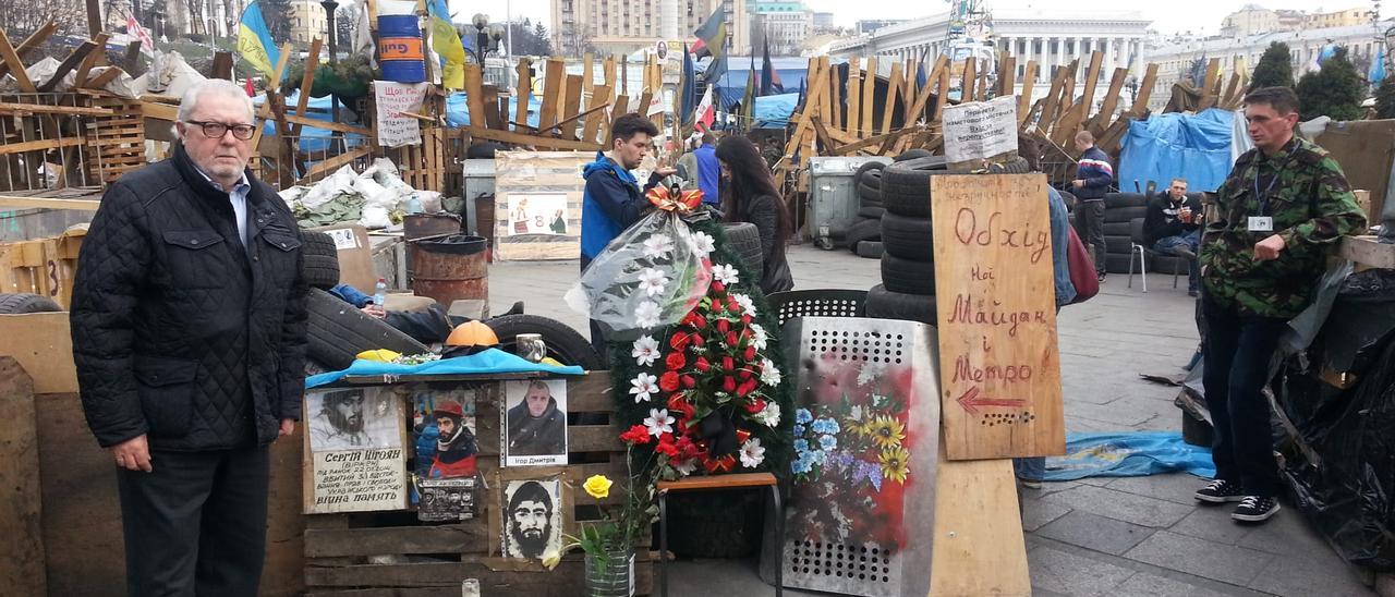 Pedro Agramunt, durante las protestas de Ucrania en Kiev en 2014.