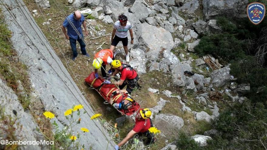 Der Mann musste von der Feuerwehr gerettet werden