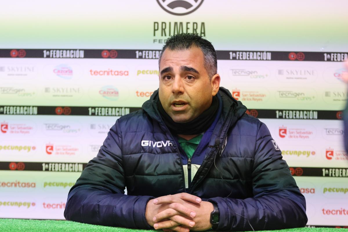 Germán Crespo, en la sala de prensa del Estadio Matapiñonera de San Sebastián de los Reyes.