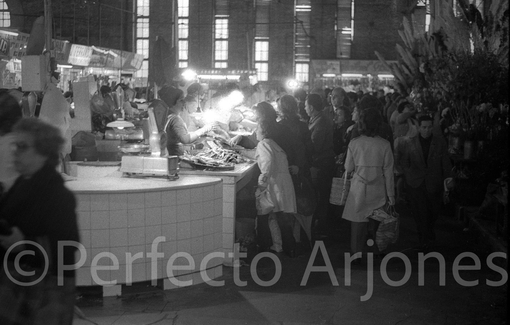 MERCADO CENTRAL.Puestos 73-6.jpg