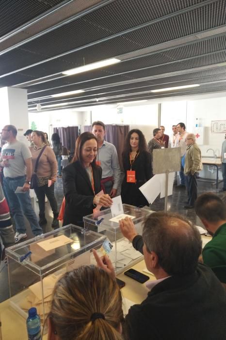 Los candidatos de Castelló votando