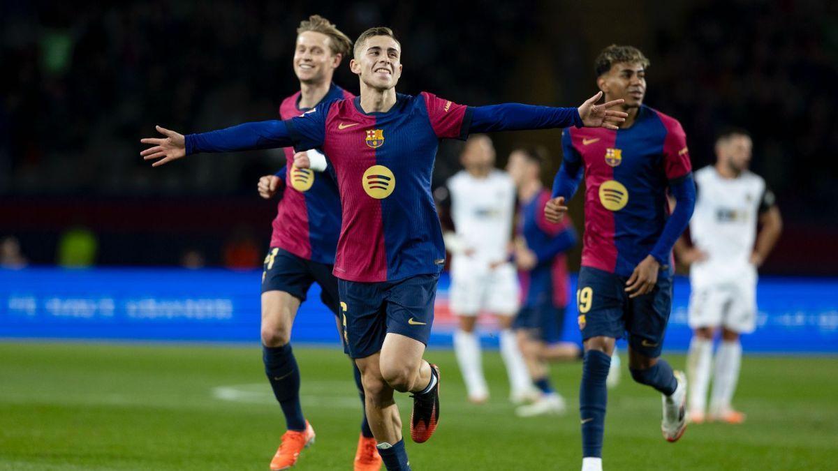 Fermín celebra uno de los dos goles que ha marcado contra el Valencia
