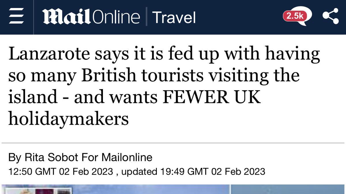 Titular del Mail Online que se refiere a Lanzarote como isla saturada de turistas británicos