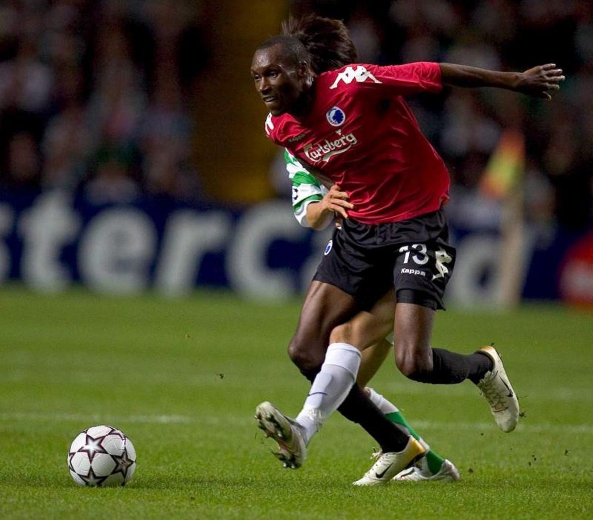 Atiba Hutchinson (Canada) - 10% de los votos Atiba Hutchinson (Canada) - 10% de los votos