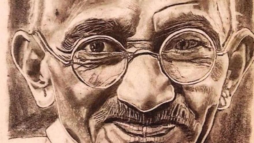 Retratu de Mahatma Gandhi, na amuesa del artista llaniscu David Concha Llorente