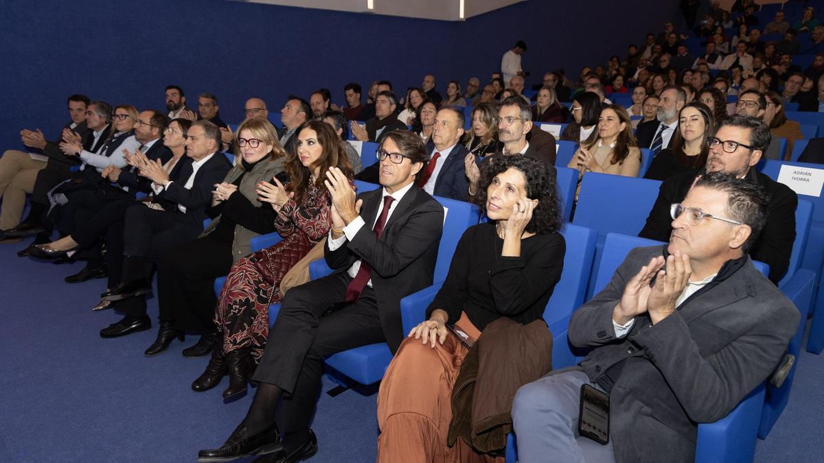 Nutrida presencia en la primera parte de la gala celebrada en el Club INFORMACIÓN.