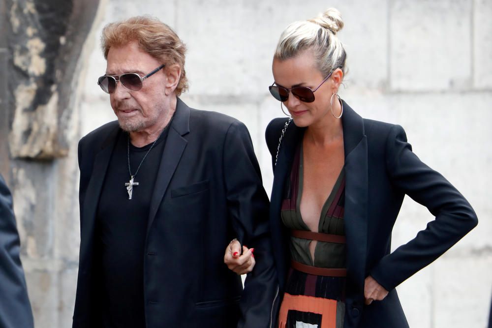 Johnny Hallyday muere a los 74 años