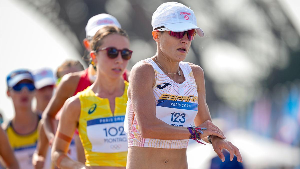 La reacción de los padres de María Pérez tras conseguir la medalla de playa en 20km de marcha