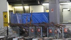 Renfe apunta a la pluja per la caiguda del sostre de Fabra i Puig