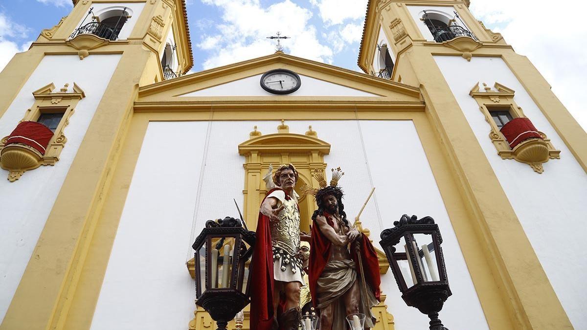 La Presentación al Pueblo de Jesús de los Afligidos.