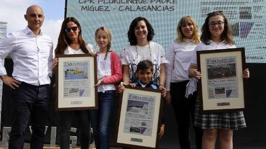 Premio Fotografía en Prensa 1º Calasancias, 2º CEIP Montemogos, 3º CPR Barreiro