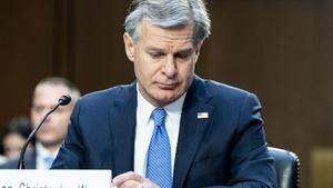 Archivo - El director del FBI, Christopher Wray, en Washington