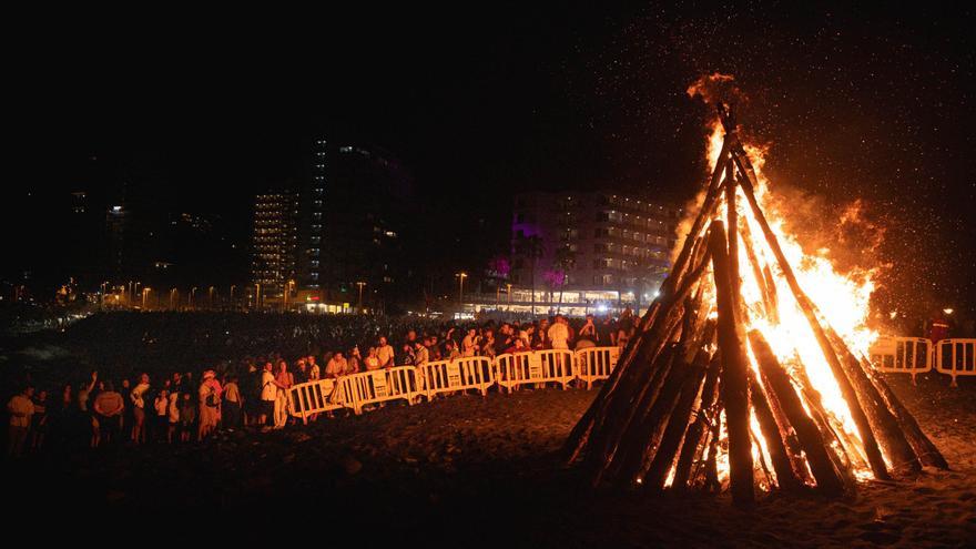 Tenerife Imposes Strict Bonfire Restrictions Amid High Wildfire Risk for St. John’s Eve