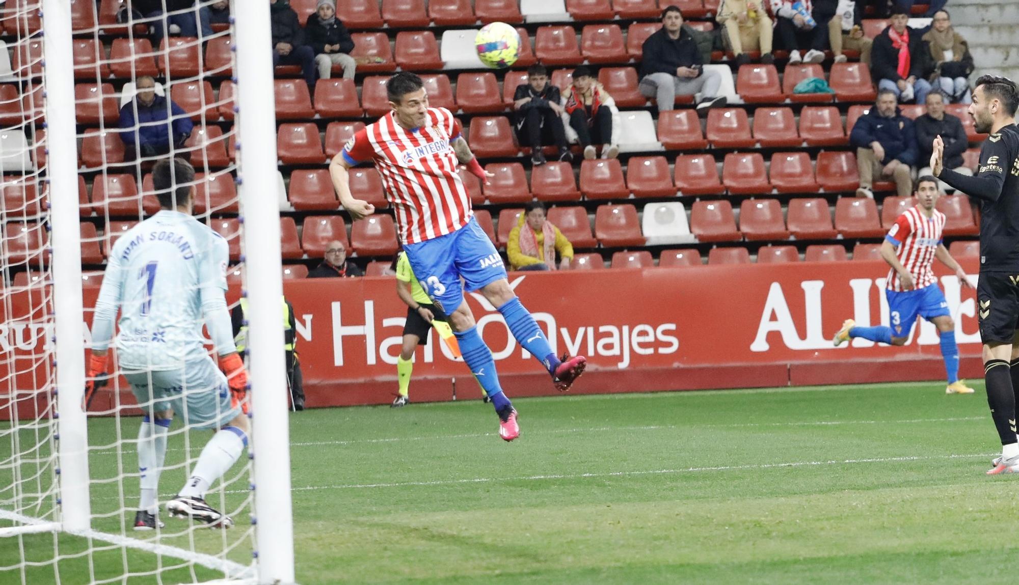 Así se vivió el encuentro entre el Sporting y el Tenerife