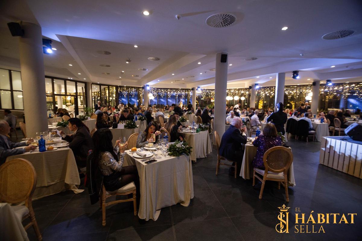 En el cotillón de Habitat Sella cuidan cada detalle de la noche para que no tengas que preocuparte por nada.