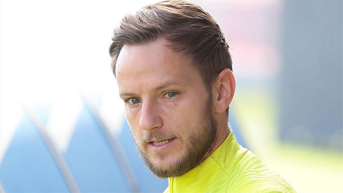 Rakitic se suma al mensaje #YoMeQuedoEnCasa