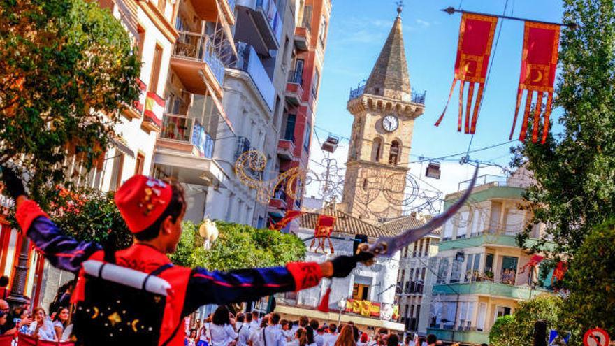 El último desfile en Villena