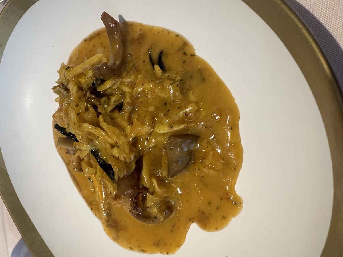 Setas con carbonara de monte