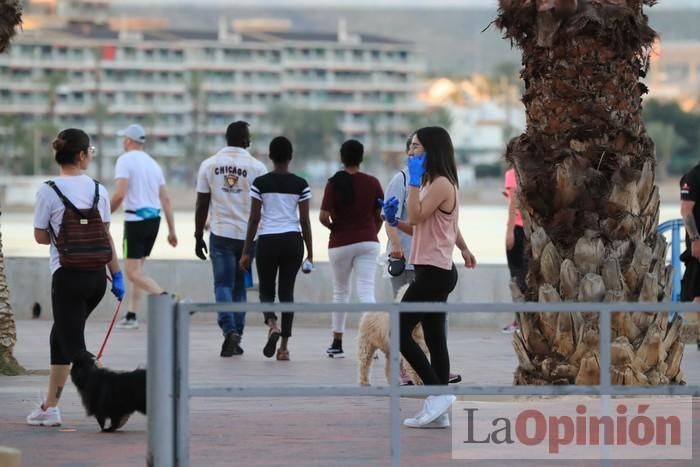 Primer día de paseos al aire libre en Mazarrón